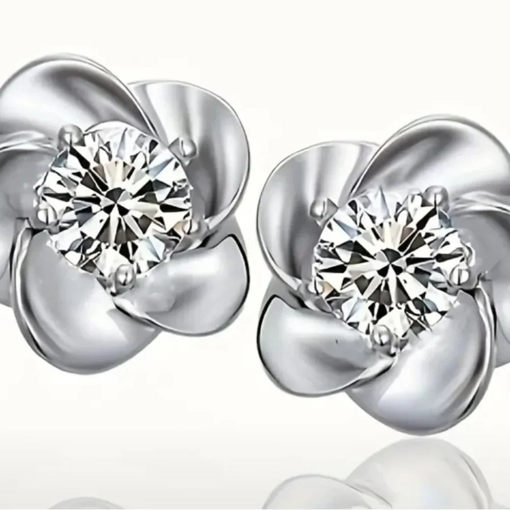 Dainty Daisy Blossom Stud Earrings S925 Posts, Sparkling Elegance (0.35 in)